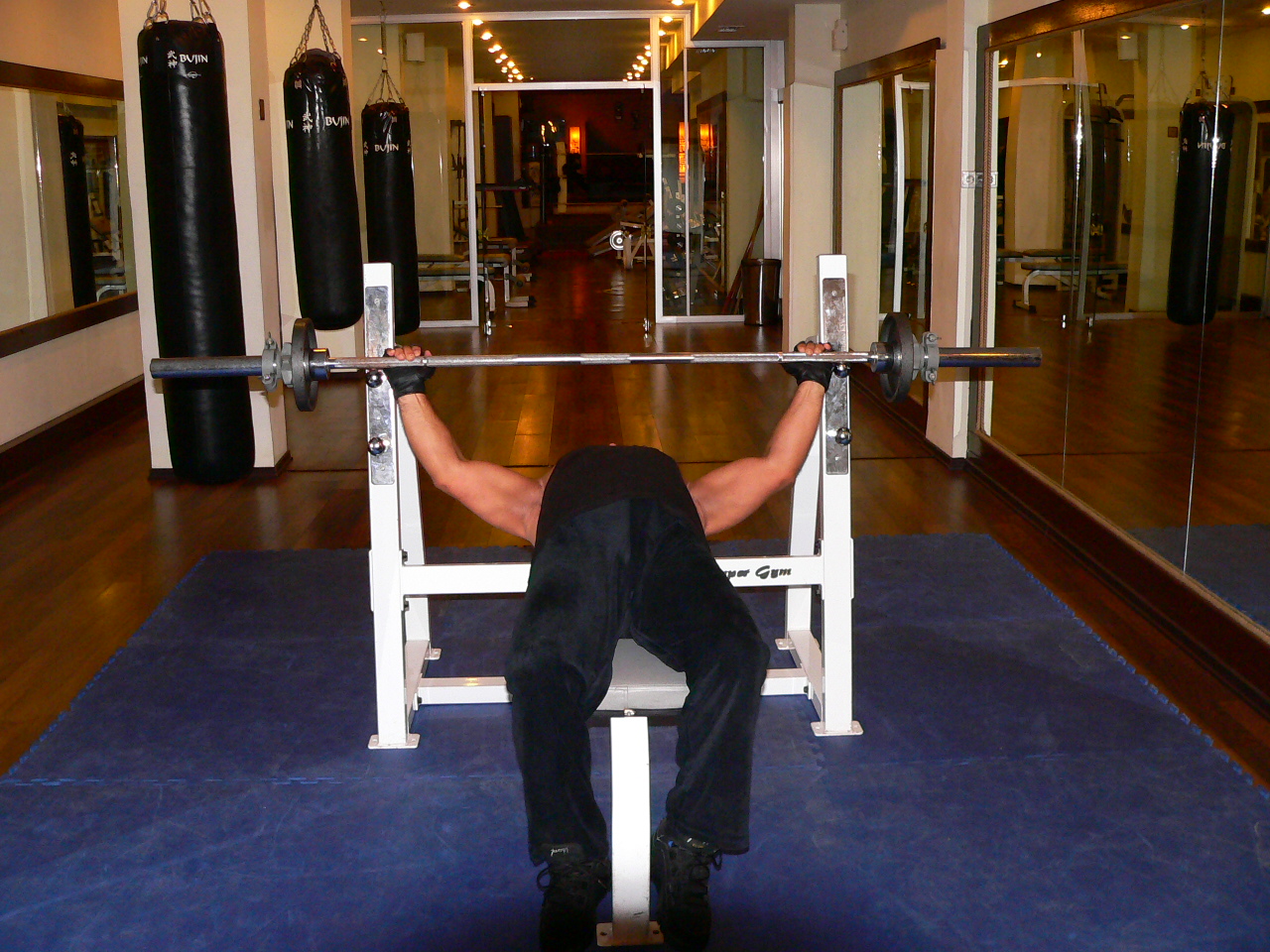 Barbell Bench Press – Wide Grip