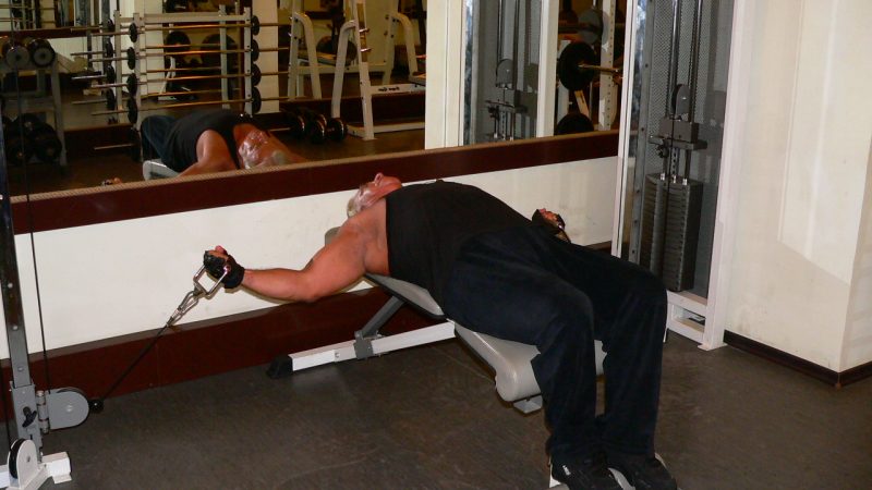 Flat Bench Cable Fly